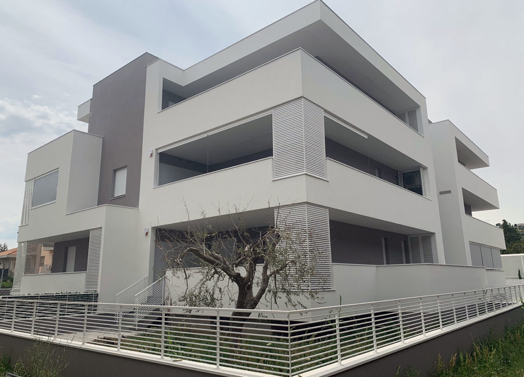 TERAMO - AGENTE: ZAMPERETTI SEBASTIANO 389.1555570