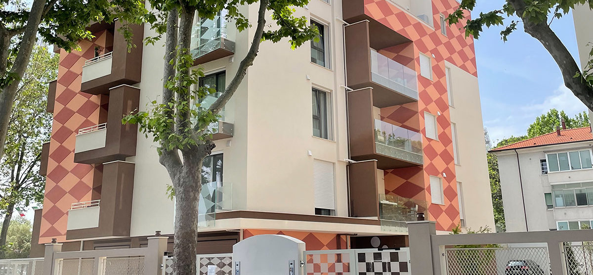 RIMINI – AGENTE: PAOLO BENZI 348.7309540