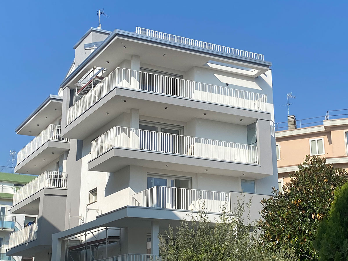 CAORLE (VE) – AGENTE: SARTORI SIMONE  348.5412839