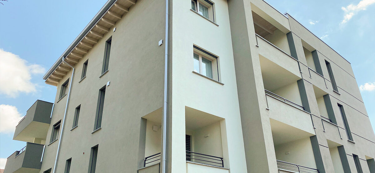 BIASSONO (MB) – AGENTE: MARCO LANARO 340.6332494