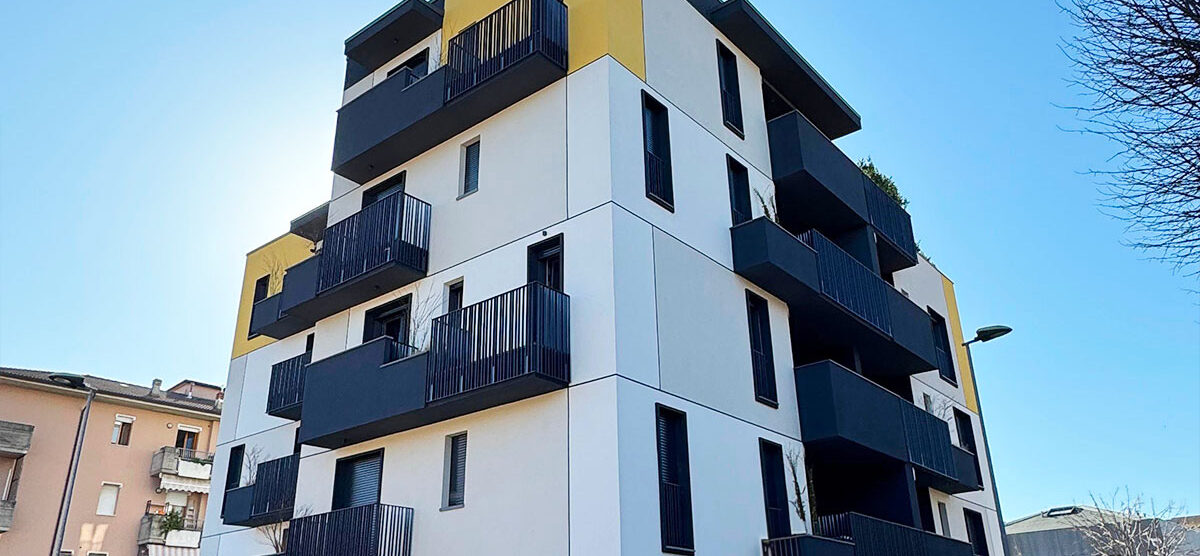 RIMINI – AGENTE: PAOLO BENZI 348.7309540