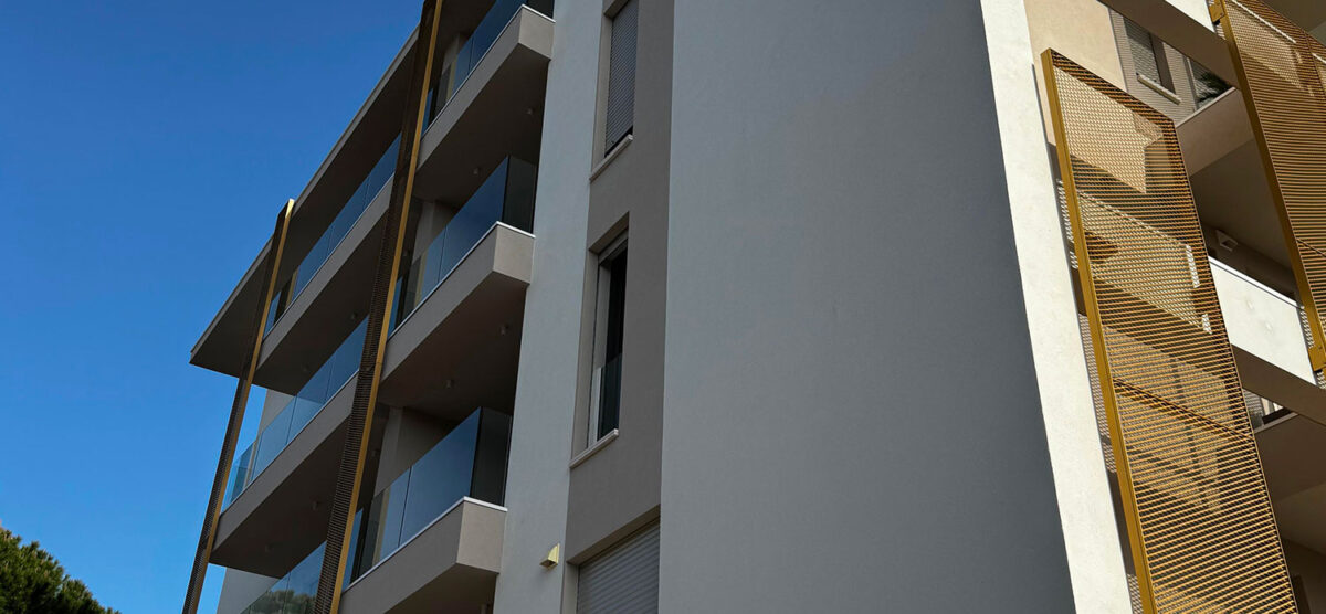 RIMINI – AGENTE: PAOLO BENZI 348.7309540
