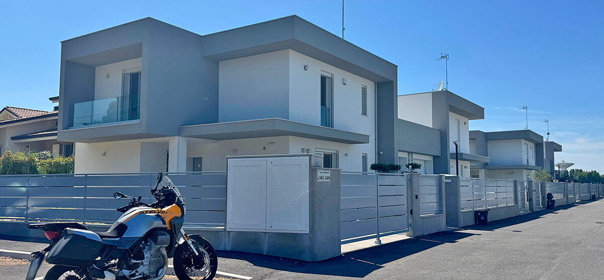 VISERBA (RN) – AGENTE: PAOLO BENZI 348.7309540