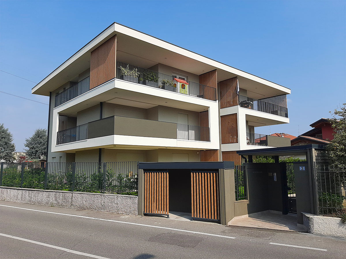 RANICA (BG) – AGENTE: FLAVIO REDOLFI 335.8331092