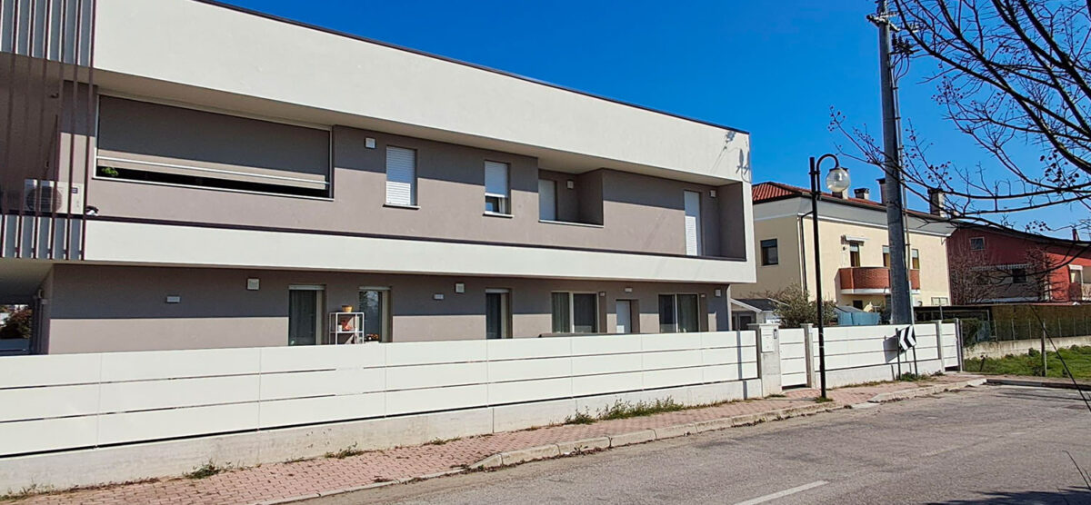 SANTA MARIA DI SALA (VE) – AGENTE: ENZO PUPPINI 345.0670996