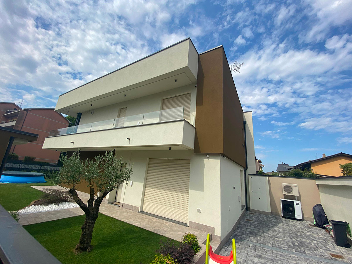 DESIO (MB) – AGENTE: MARCO LANARO 340.6332494