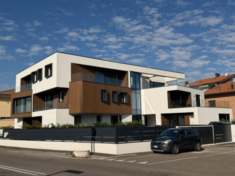 CERVIA (RA) – AGENTE: PAOLO BENZI 348.7309540